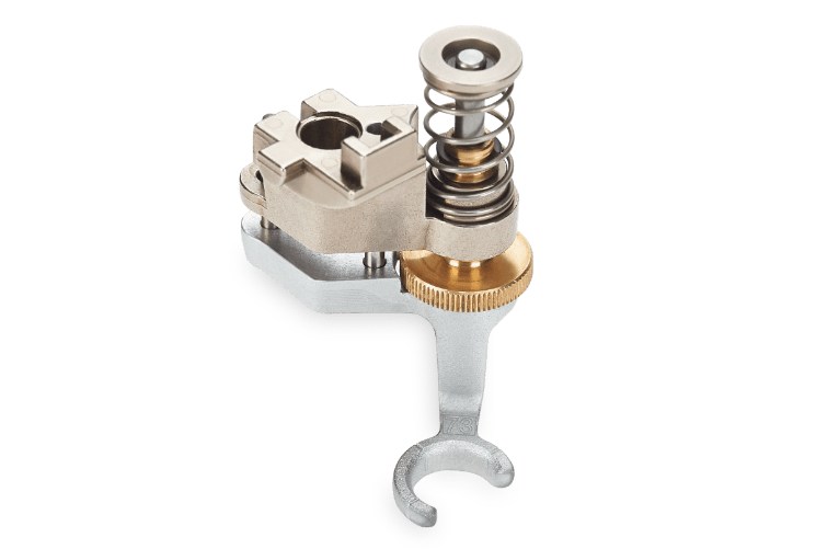  Bernina Лапка для шв. маш. №73 регулируемая для стежки