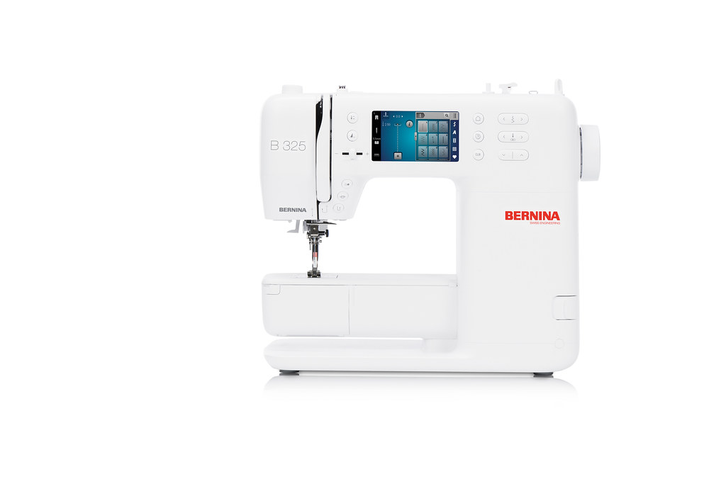 Швейная машина Bernina B325 NEW