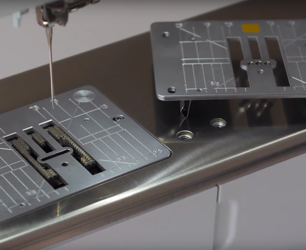  Bernina Комплект иглопробивного устройства  (ротационный челнок)