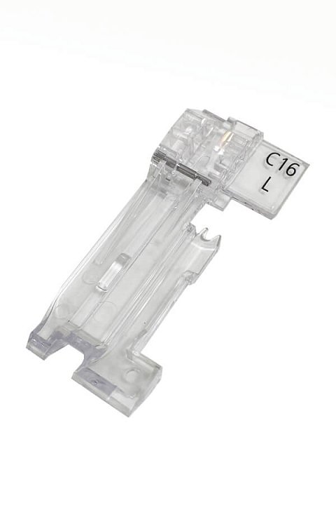 Bernina Лапка для оверлока №C16L для выпушки