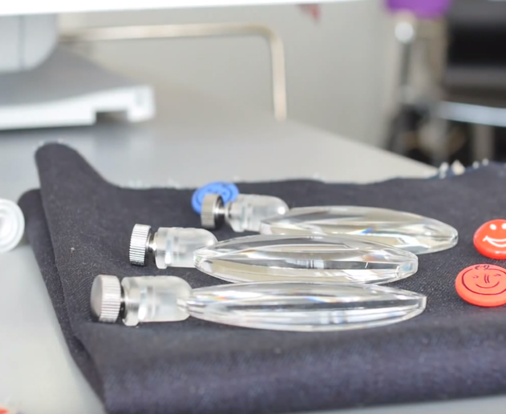  Bernina Держатель для увеличительных стекол D E