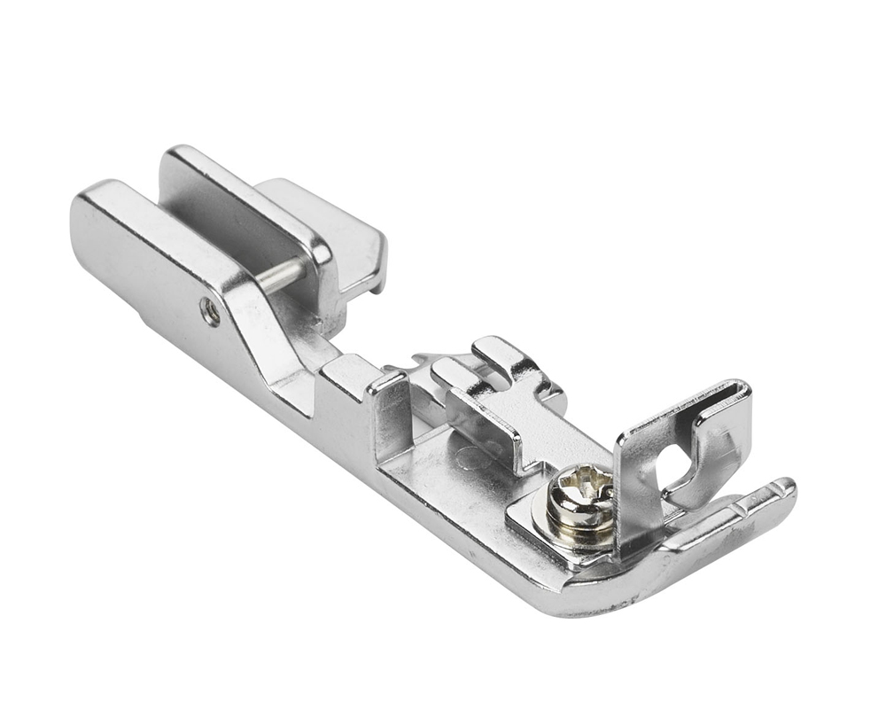 Bernina Лапка для оверлока для для вшивания шнура