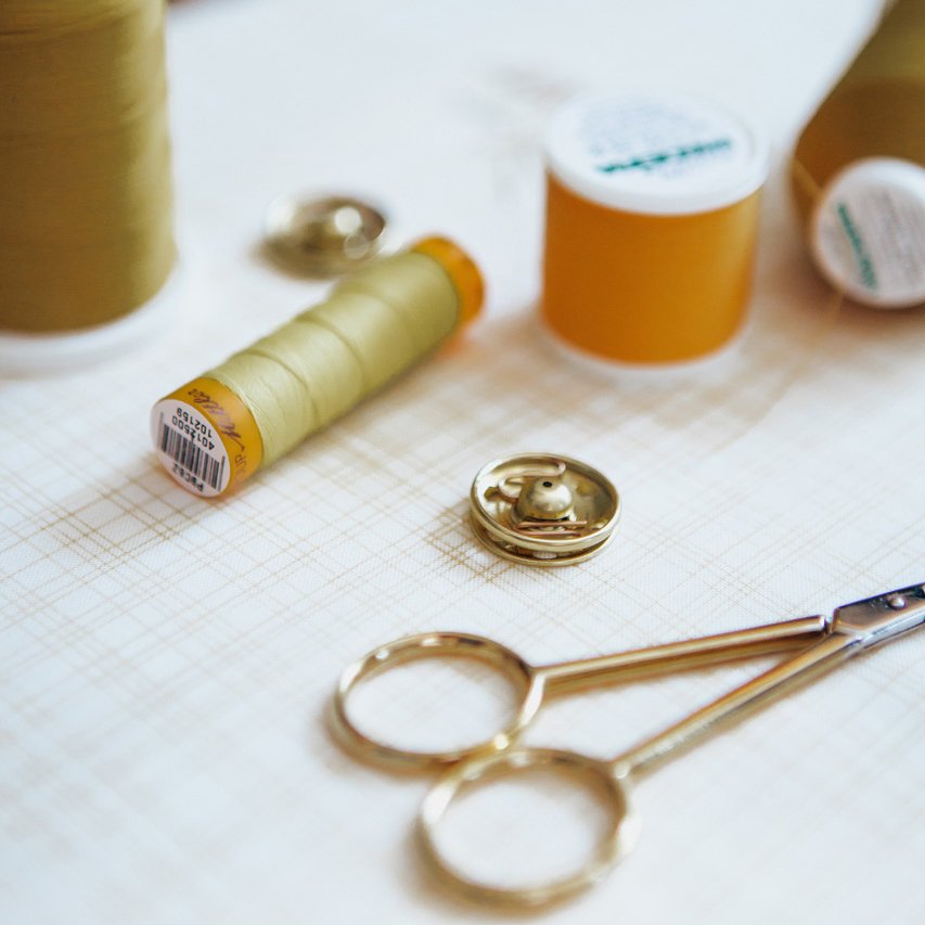 Топ швейных инструментов и приспособлений: что нужно для шитья
