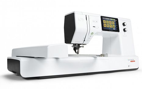 Швейно-вышивальная машина Bernette b79 Швейно-вышивальная машина Bernette b79