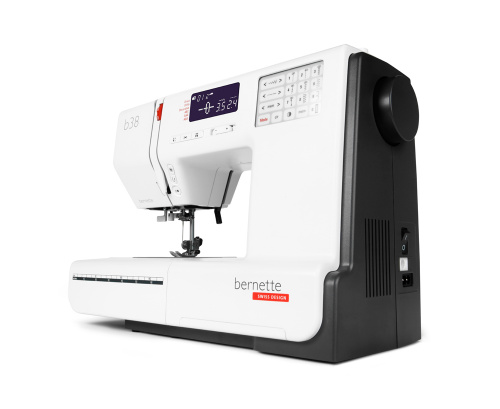 Швейная машина BERNETTE b38 
