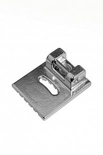  Bernette Лапка для шв. маш. для выполнения защипов