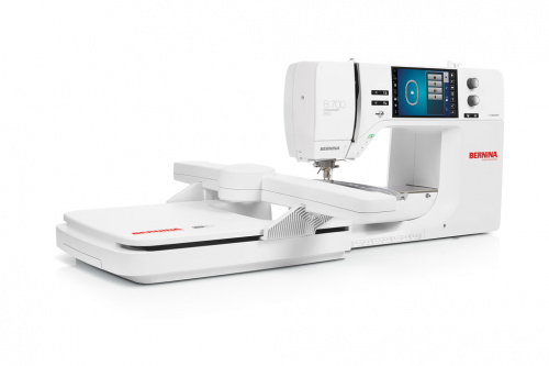 Вышивальная машина Bernina 700 PRO