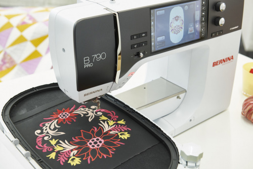 Швейно-вышивальная машина Bernina B790 Pro