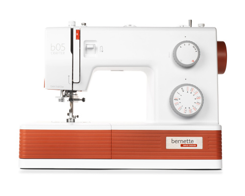Швейная машина BERNETTE b 05 CRAFTER 