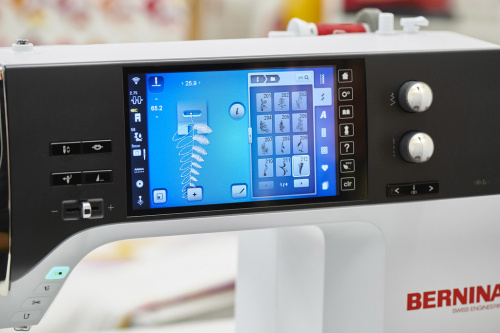 Швейная машина Bernina B790 Pro