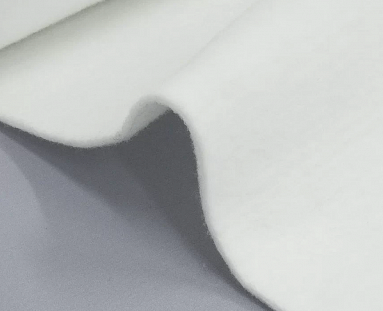 Julitex J-150 утеплитель 150г ширина 150см белый