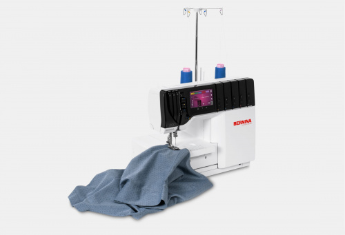 Коверлок BERNINA L 890 