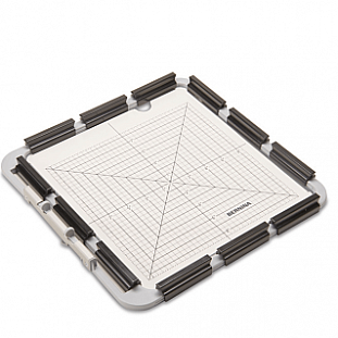 Bernina пяльцы средние квадратные 21,5 x 21,5 см Bernina пяльцы средние квадратные 21,5 x 21,5 см