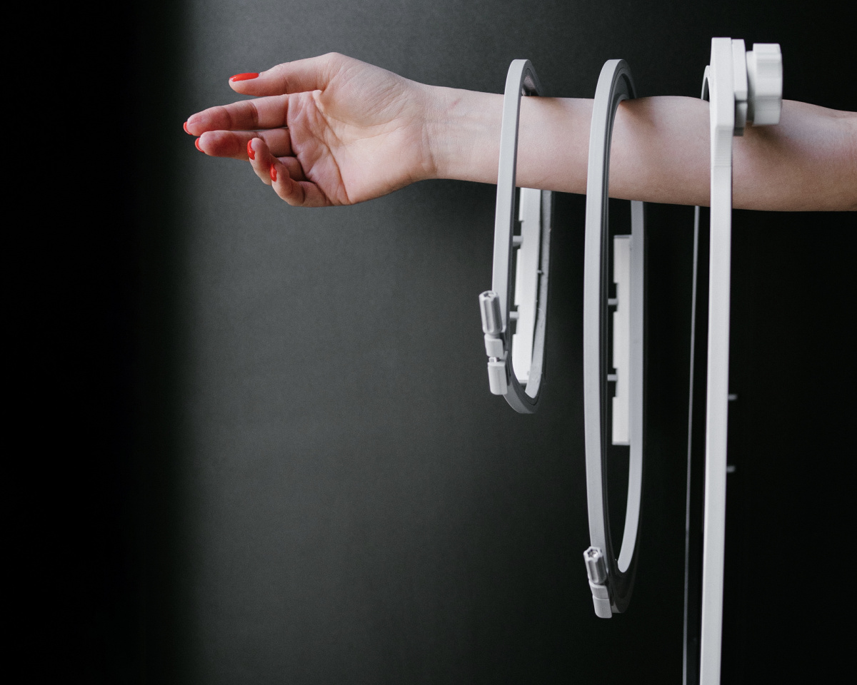 ВЫШИВКА НА ТРИКОТАЖЕ