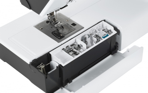 Швейная машина BERNETTE b77 