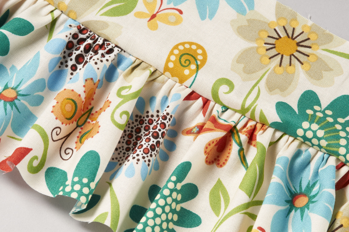 Bernina Лапка для оверлока для выполнения сборок к L450/L460