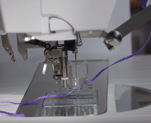  Bernina Комплект иглопробивного устройства  (ротационный челнок)