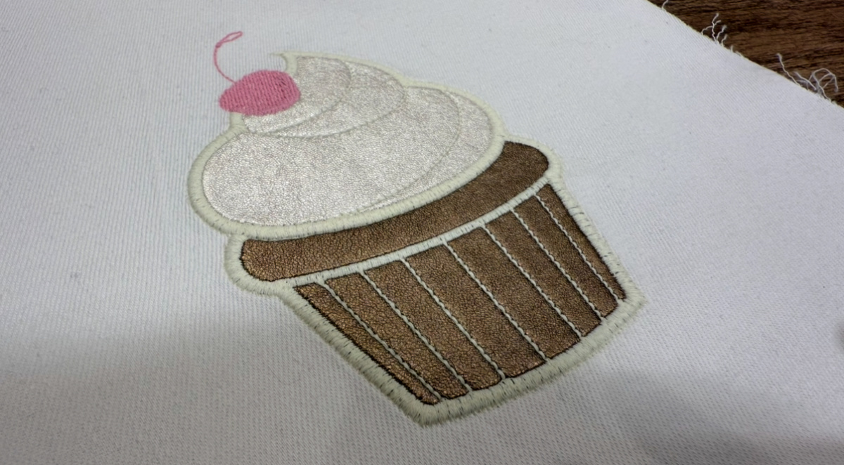 ТЕХНИКА СИНЕЛЬ, ВЕЛЬВЕТ, АППЛИКАЦИЯ