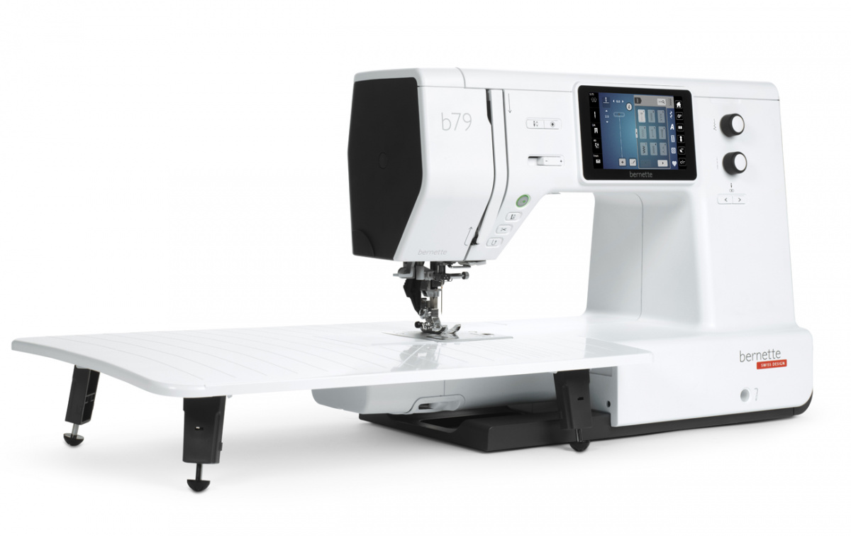 Швейно-вышивальная машина Bernette b79
