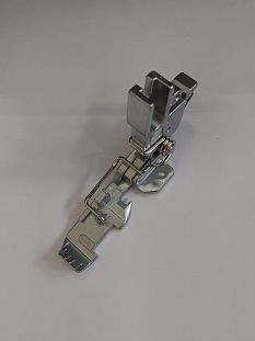 Bernina Лапка стандартная для оверлока 870D, 880DL