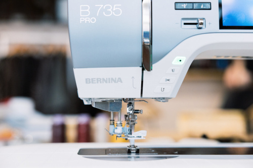 Швейно-вышивальная машина Bernina 735 PRO